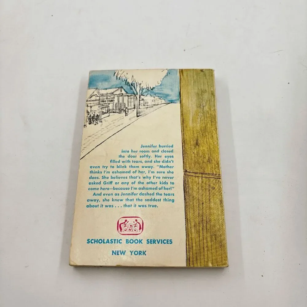 JENNIFER by Zoa Sherburne Paperback Children's Chapter Book Fiction 1969‎